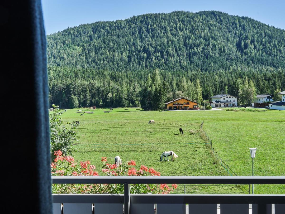 Design Apartments & Zimmer - Zugspitze Leutasch Luaran gambar